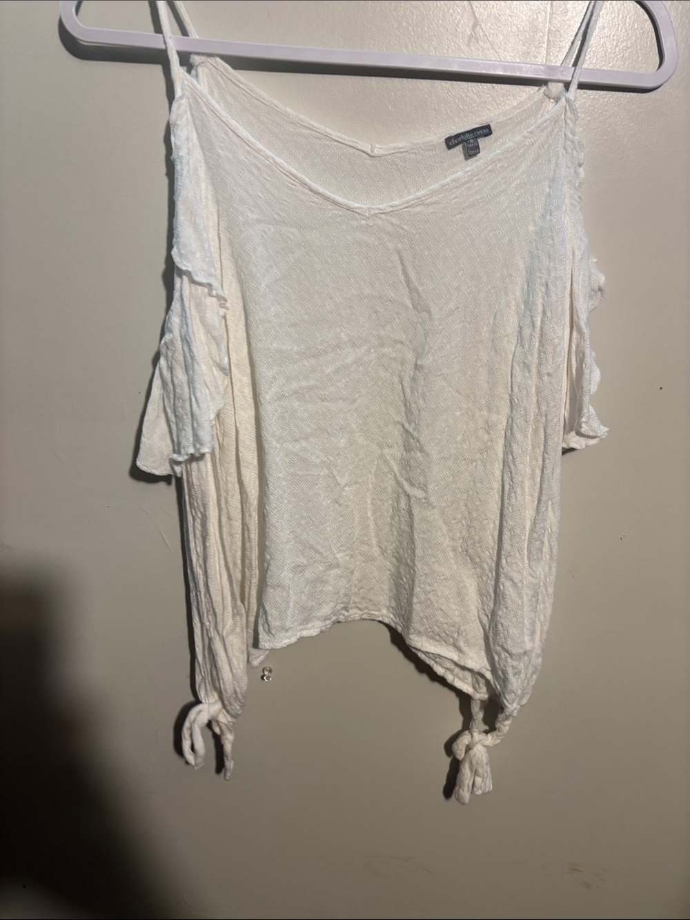 Charlotte Russe White Cold-Shoulder Tie-Hem Camisole